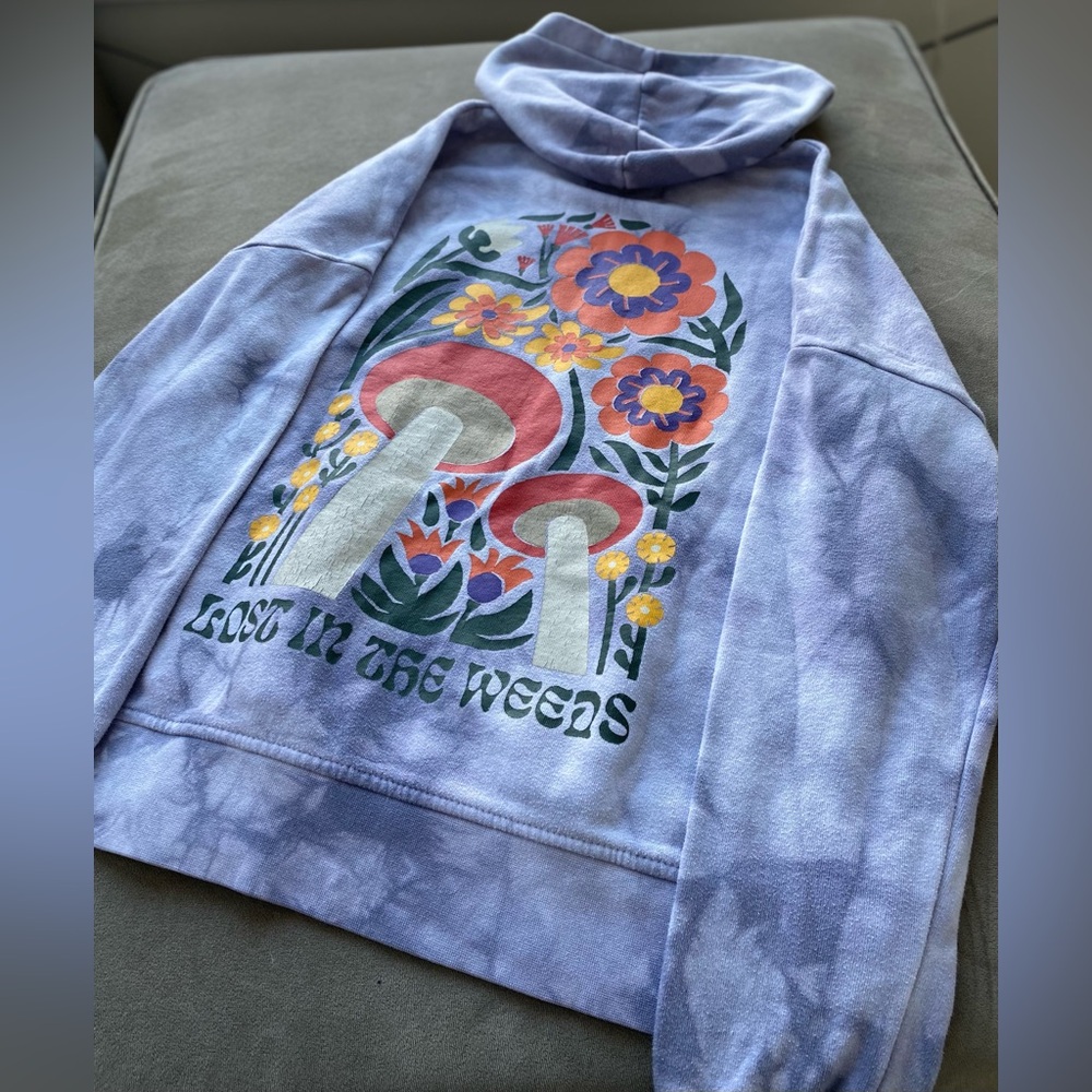Dravus Pullover Hoodie